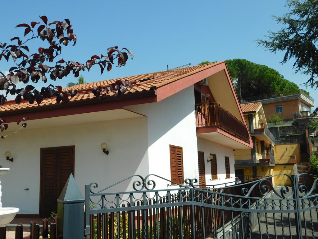 Casa Vacanze Volpe Dell'Etna Nicolosi Dış mekan fotoğraf